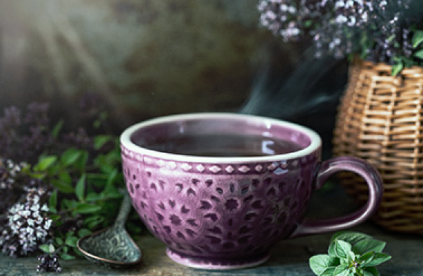 Kasvata yrttejä teeksi